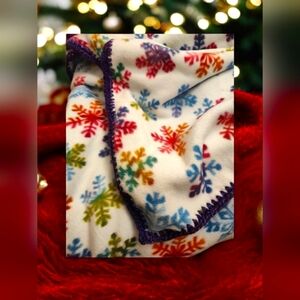 Hand-crocheted edged fleece blanket